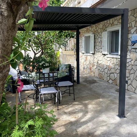 Studio Villa La Cigale Avec Grande Terrasse Ментона Екстериор снимка